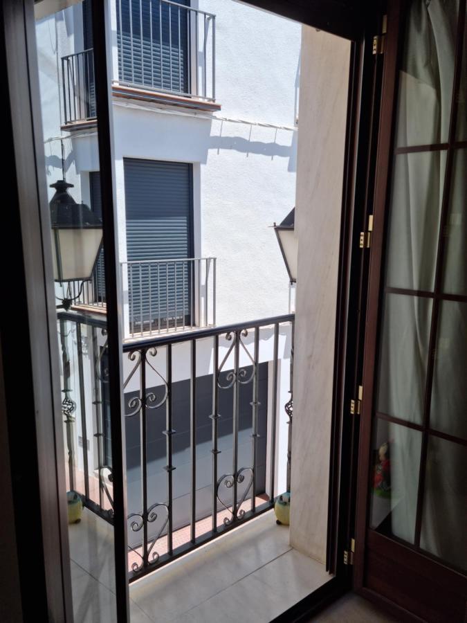 Penuelas Apartment Лусена Екстериор снимка