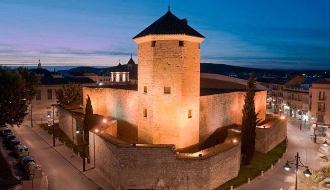Penuelas Apartment Лусена Екстериор снимка